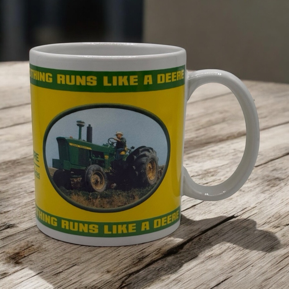JOHN DEERE 2004 COLLECTOR SERIES COFFEE MUG #31251 – NOTHING RUNS LIKE A DEERE